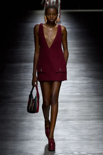 Look 35